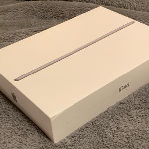 NWT Space Gray 32GB iPad WiFi